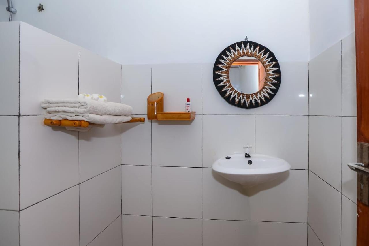 Апартаменти Radika House Гілі-Траванган Екстер'єр фото