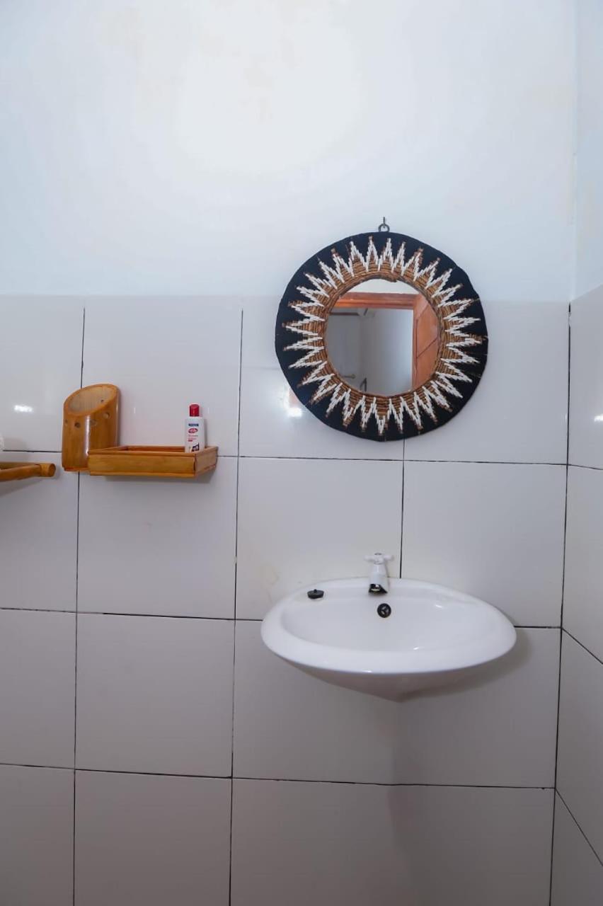 Апартаменти Radika House Гілі-Траванган Екстер'єр фото